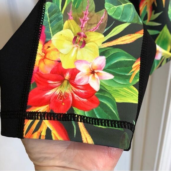 FITWEAR FASHION - NWT- L Sz 12 Tropic Power Leggings. Super Soft & Sculpting - Picture 8 of 14